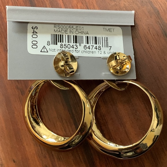 NWT Robert Lee Morris gold tone hoop earrings - Picture 4 of 4